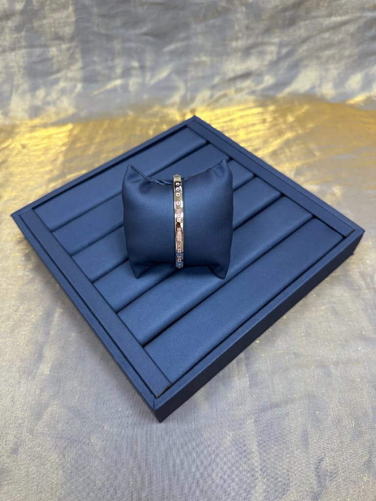 Apm Monaco Pink Heart Bracelet